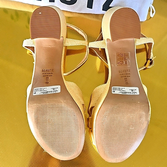 Schutz Keefa Sandal | Size 8 - Picture 6 of 7